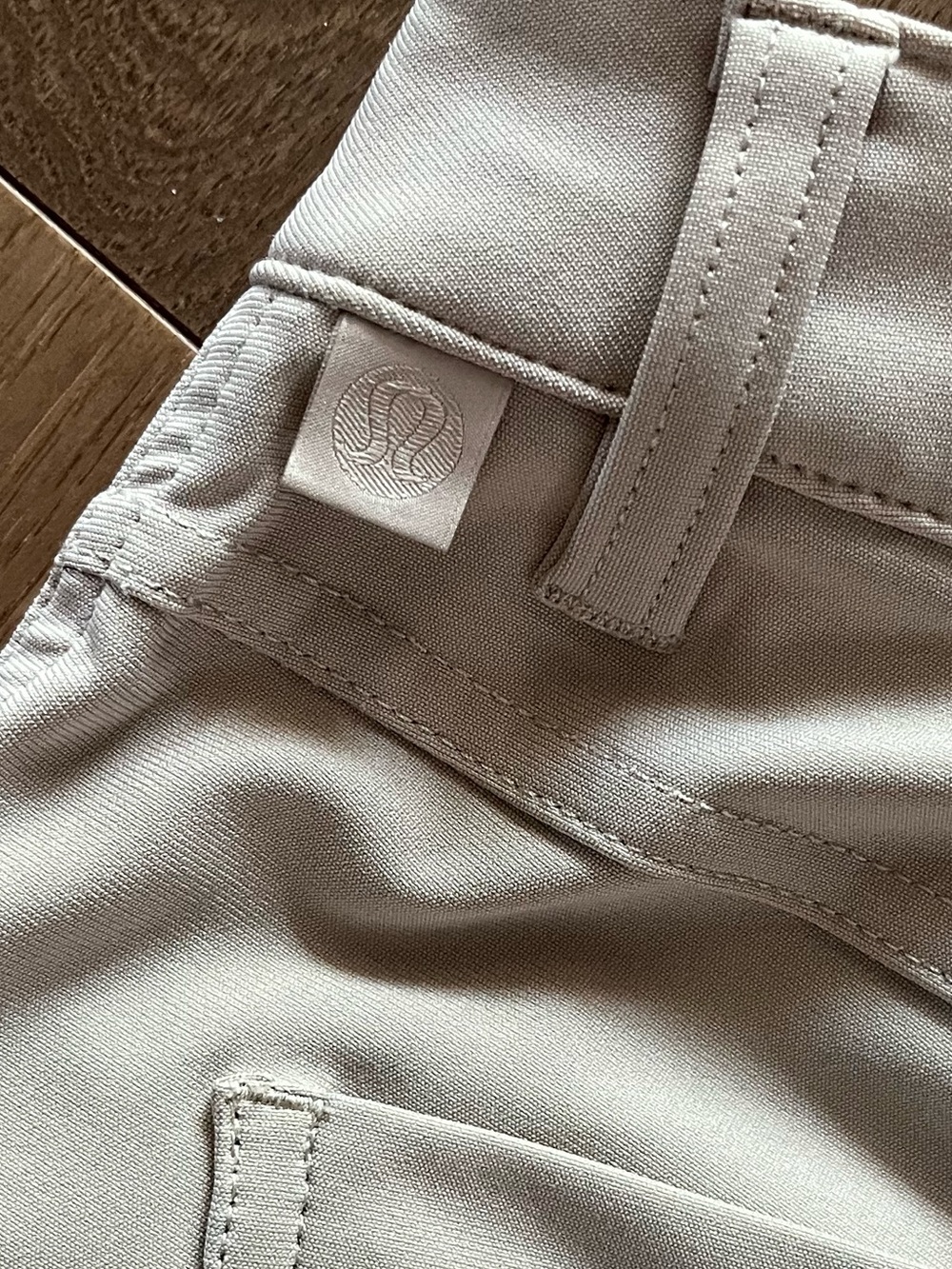 Lululemon ABC Slim Fit Pant 34x32 Warpstreme Khaki Tan Trench 5 Pocket NWOT - Picture 9 of 11
